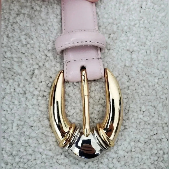 Vintage Liz Clairbone light  pink leather belt - Picture 2 of 8